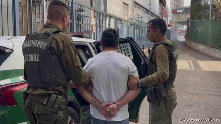 Sujeto acusado de apuñalar a su expareja y atropellar a un carabinero fue detenido en Valparaíso