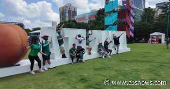 Hot weather leaves visitors to Atlanta Men's World Cup events sweating