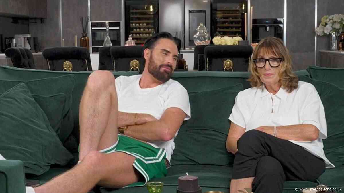 Gogglebox fans say 'good to see you back' as stars return to show