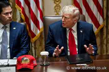 Donald Trump Humiliated: Groggy POTUS Fails to Stay Awake During Ocean Protection Bill