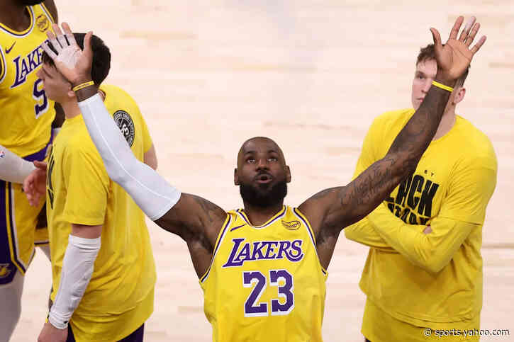 Lakers fans want LeBron James back