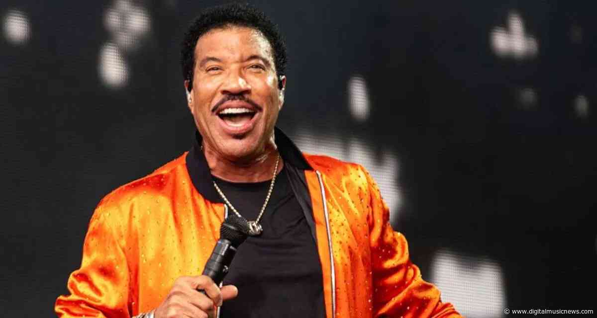 Lionel Richie Moves to Trademark His Voice, Filing Sound Mark Applications for ‘Easy Like Sunday Morning’ and More