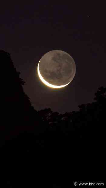 What is the super new Moon?