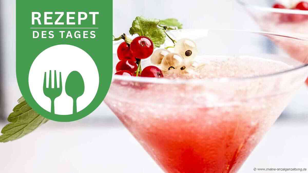 Fruchtiger Johannisbeersirup aus nur drei Zutaten – einfach selbst gemacht