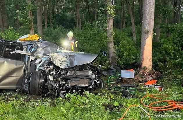 POL-MI: Schwerer Verkehrsunfall in Rahden OT Wehe, Weher Straße/Barler Straße Fahrer lebensgefährlich verletzt