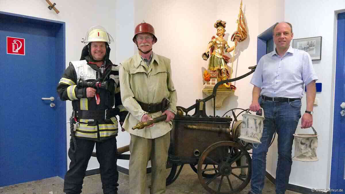 Passend zum Jubiläum: Bei Feuerwehr werden zwei neue Löschfahrzeuge an einem Tag gesegnet