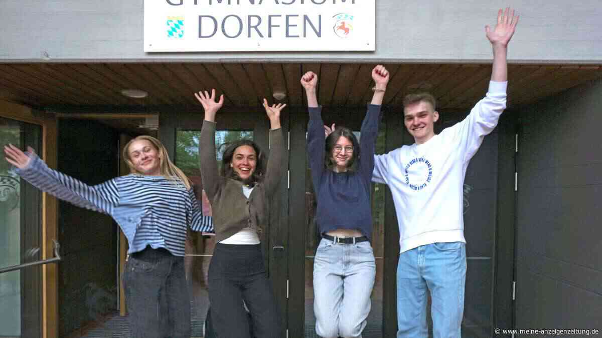 Vier Abiturienten schaffen die Traumnote 1,0 am Gymnasium Dorfen