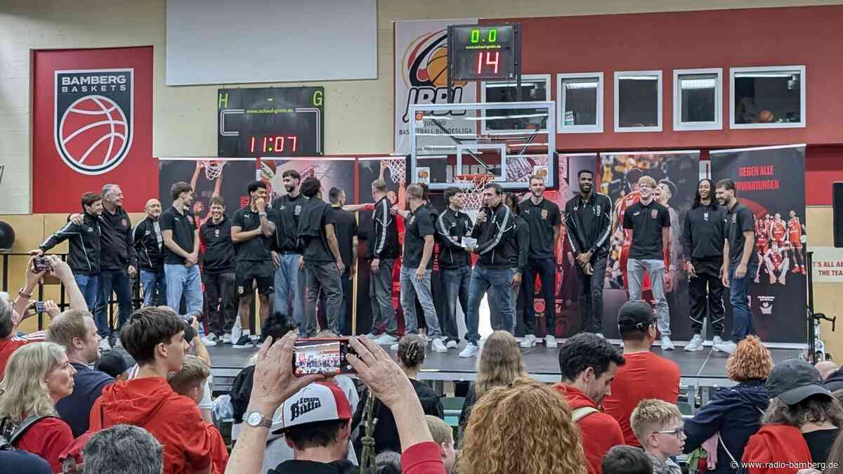 Saisonabschlussfeier der Bamberg Baskets – Fans stolz auf erfolgreiche Saison