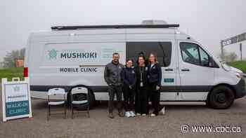 This mobile walk-in clinic in Thunder Bay, Ont., aims to make health-care less intimidating
