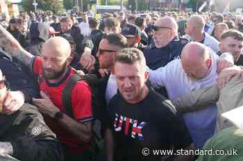 Oxford Union to host Tommy Robinson for debate despite outcry