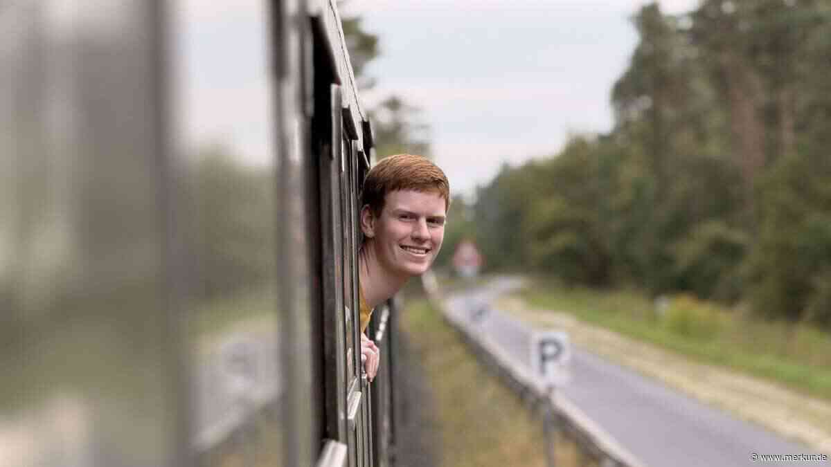 Lebt seit Jahren im Zug: Er (19) weiß, was sich bei der Bahn ändern muss – „Eine Sache wäre einfach“