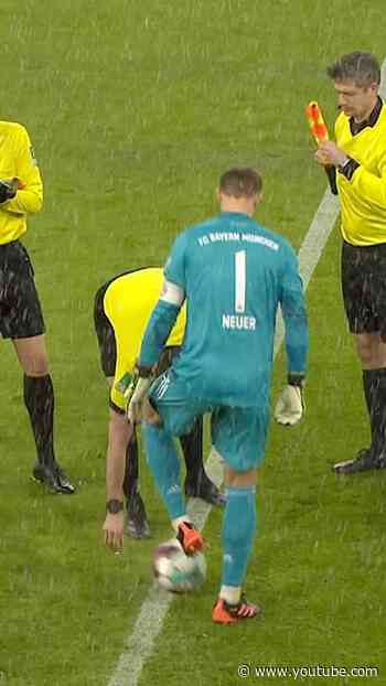 Did Manuel Neuer steal the ball from the referee? 👀😂