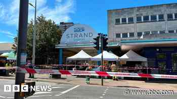 Shopping centre reopens after gas leak evacuation