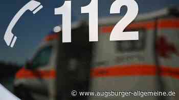 Dreiköpfige Familie mit Kleinkind stirbt bei Autounfall