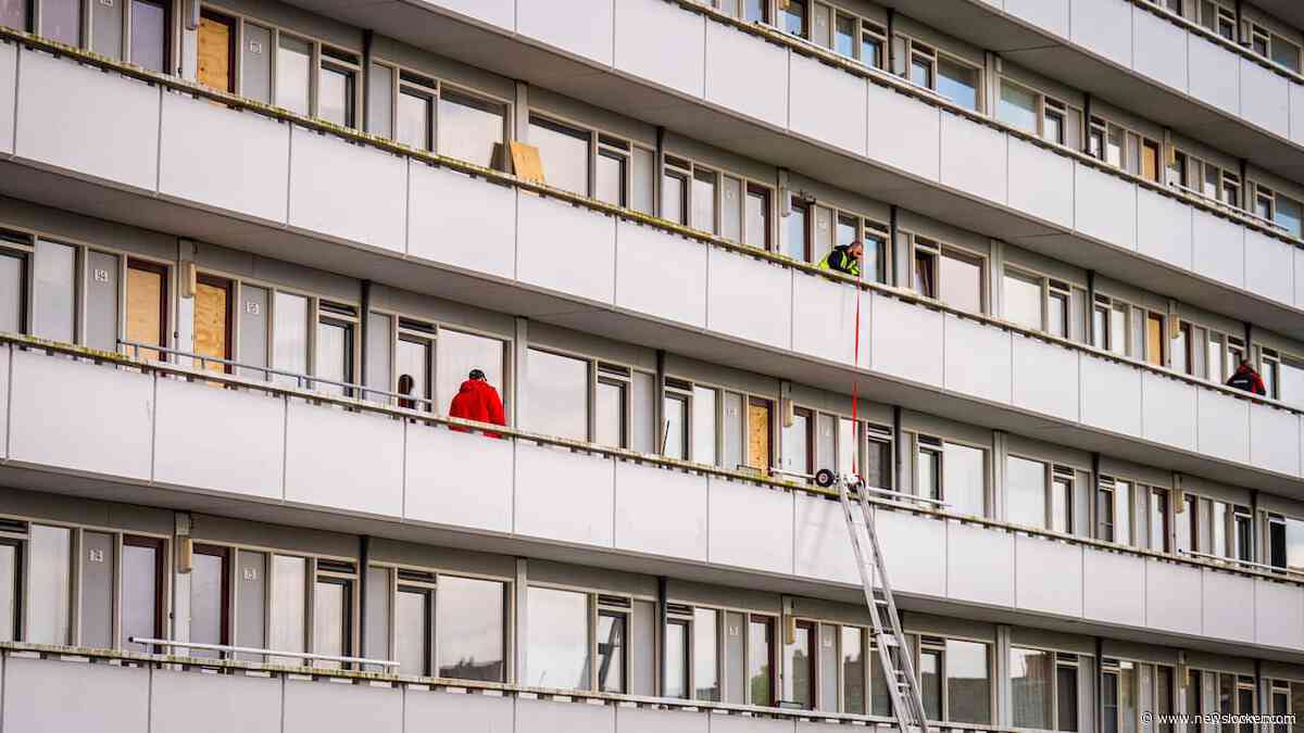 Na explosie geëvacueerde bewoners van flat Amsterdam mogen weer naar huis