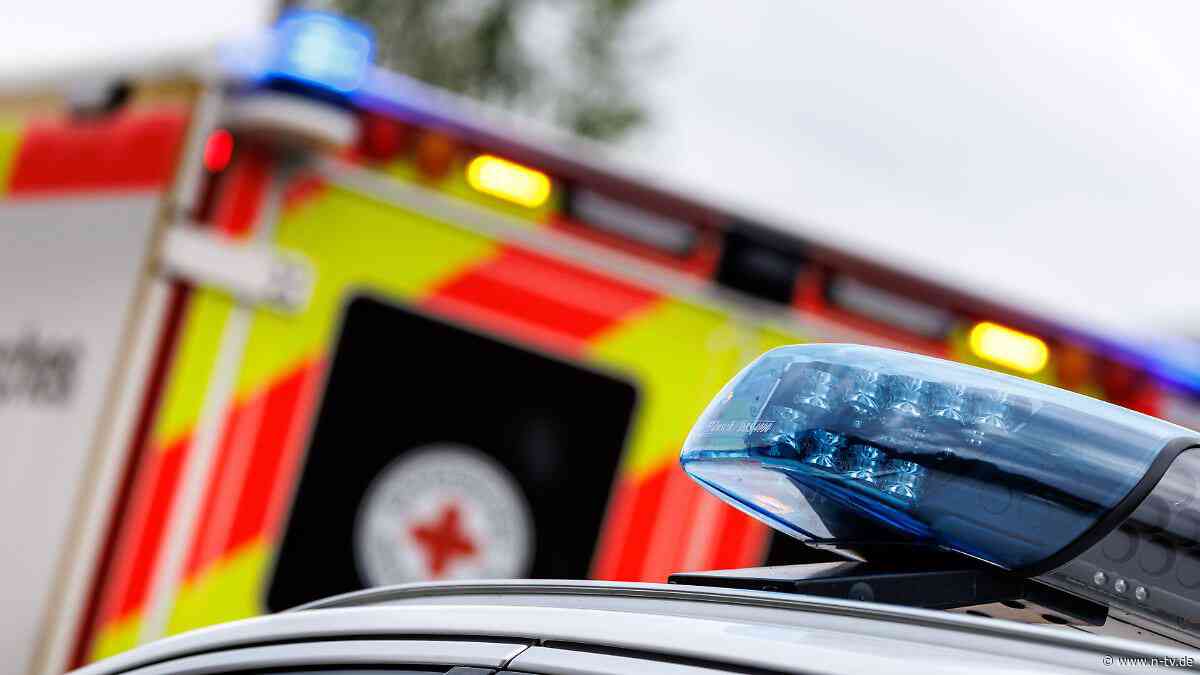 Tödlicher Unfall in Bayern: Dreiköpfige Familie stirbt bei Zusammenstoß mit Lastwagen