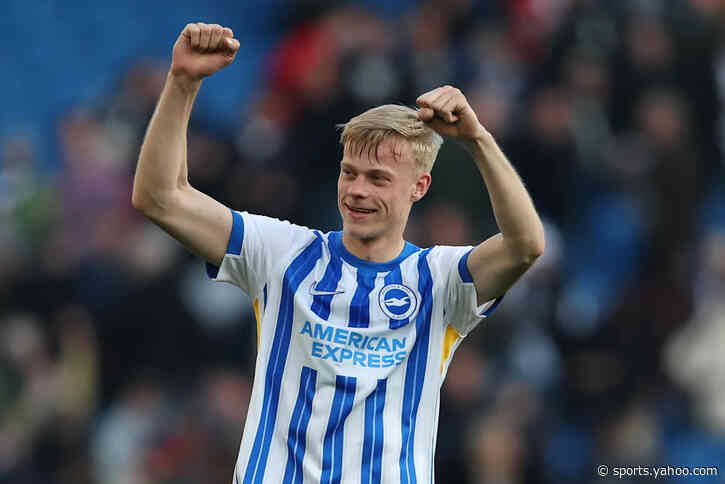 Dutch Defender Search For ‘Clarity’ Amid Liverpool & Spurs Links