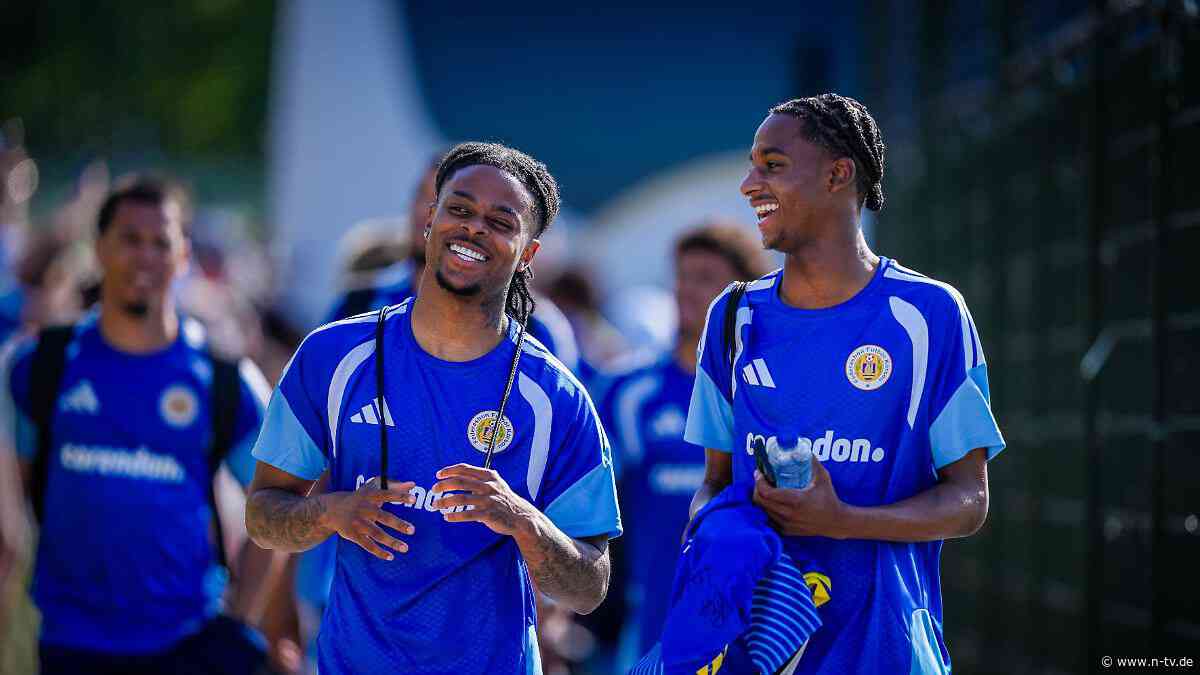 Wer spielt für Curacao?: "Zur Not springt eben irgendeine Oma aus der Trickkiste"