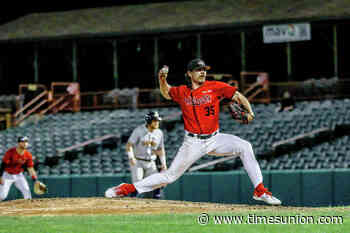 ValleyCats pitcher Nate Nabholz to sign with San Francisco Giants