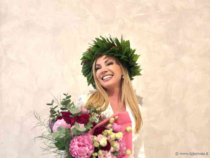 Federica Panicucci, la laurea a 58 anni: “Il segreto? Studio, disciplina, curiosità e desiderio"