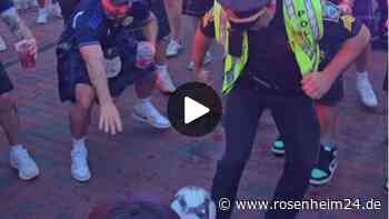 WM 2026 im News-Ticker: Polizist ekstatisch gefeiert – „besser als Messi“