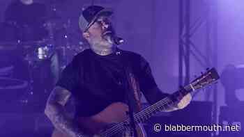 STAIND To Release 'Break The Cycle - 25th Anniversary Live' In August
