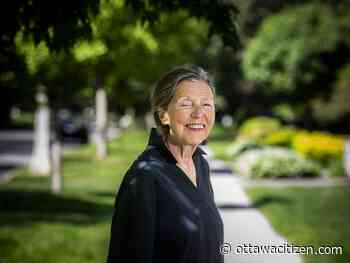 85-year-old woman now has five university degrees, and she's still going