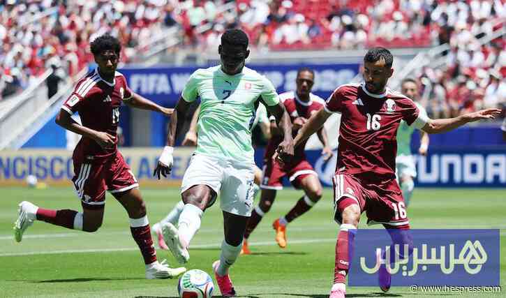 المنتخب القطري "العنابي" ينتزع نقطة تاريخي