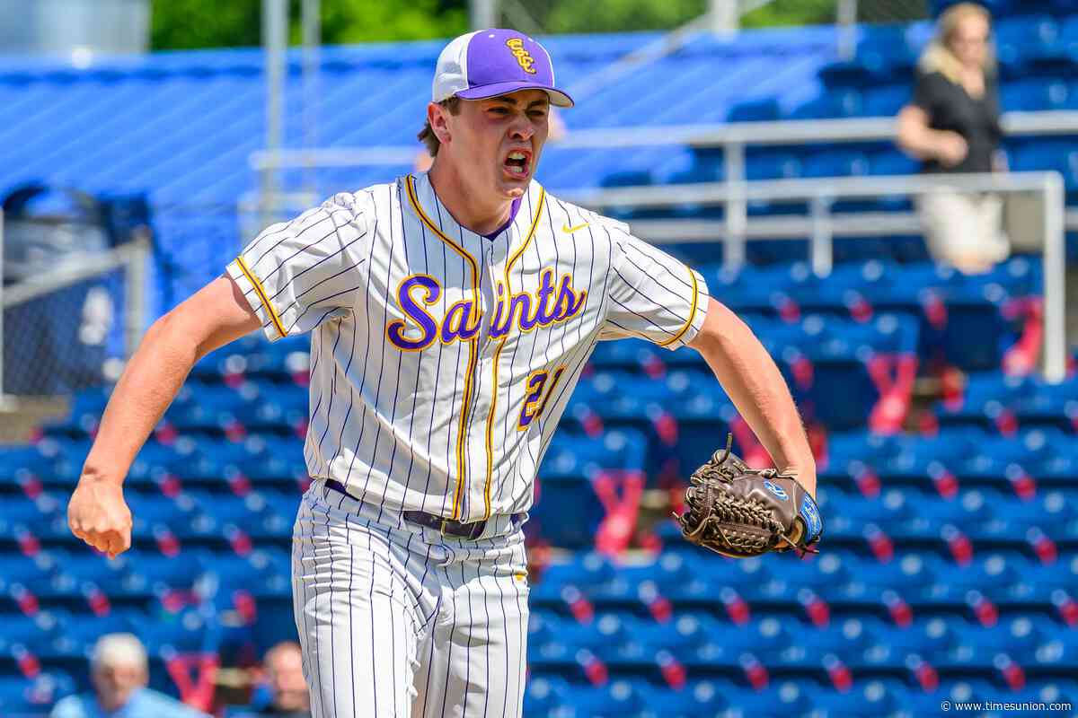 Byrne leads Saratoga Central Catholic baseball to back-to-back state titles