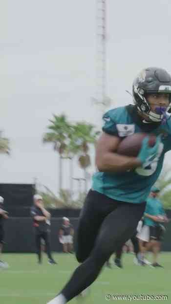 Sticky hands from CJ #DUUUVAL