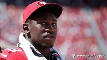 Former defensive lineman Aldon Smith dies at 36