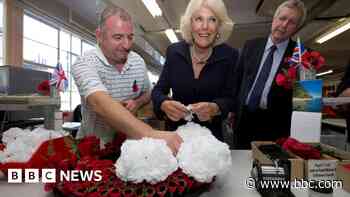 Poppy wreath-makers given King's birthday honours