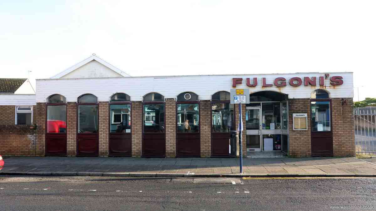 Plans to demolish iconic Porthcawl café scrapped after public outcry