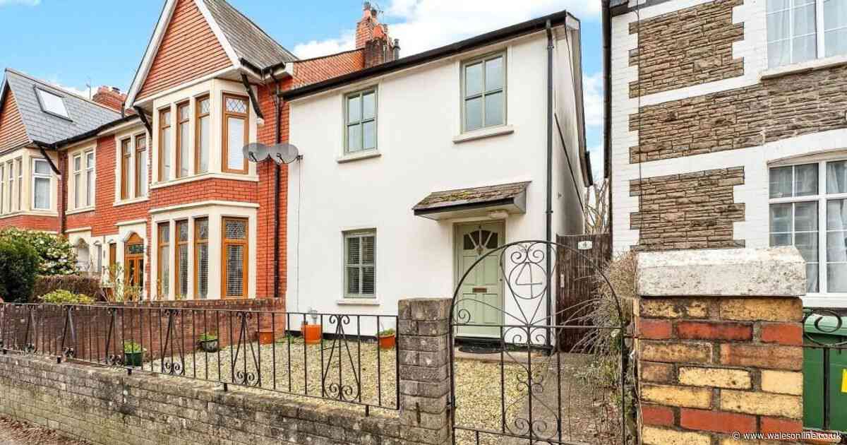 Normal looking house people walk past every day has an insane 300-year-old secret