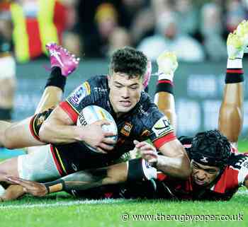 McKenzie leads Chiefs home