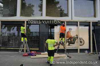 Downtown Geneva boards up as drastic security tightens ahead of anti-G7 protests