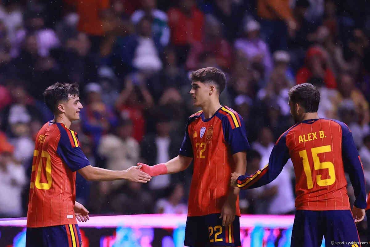 Pau Cubarsi gives verdict on Barcelona target Julian Alvarez: ‘We all know how good he is, but…’