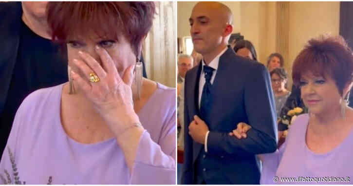 Orietta Berti scoppia in lacrime al matrimonio del figlio Otis: “Era ora che si sposassero, hanno due bimbe”