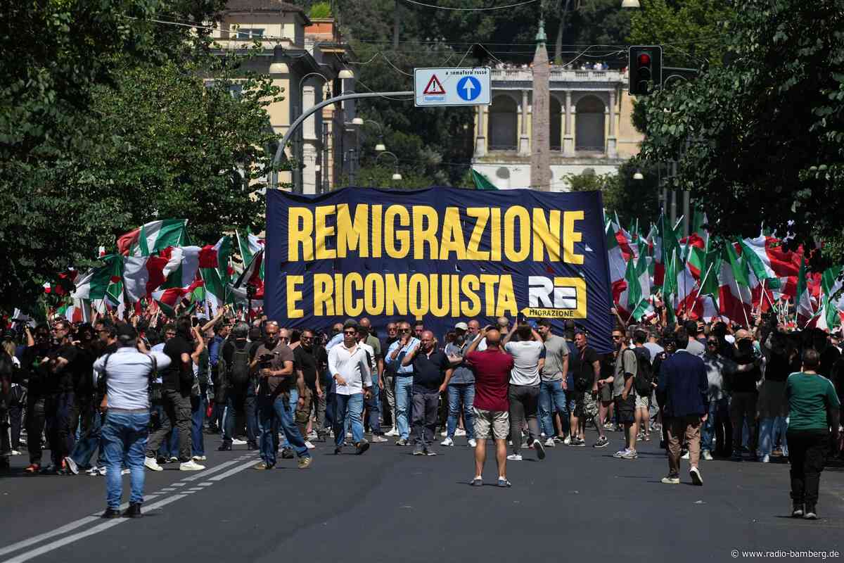 Neue Rechtspartei in Italien – Demo für «Remigration»