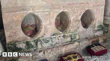 The remarkable undisturbed remains of a Saxon saint