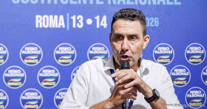 Futuro nazionale, Vannacci chiude l’assemblea: “Femminicidio? Non esiste, non serve reato specifico”. Sul palco lotta alla “dittatura Lgbtq” e alla “islamizzazione dell’Italia”