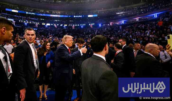ترامب يحتفل بعيد ميلاده بحفل مثير