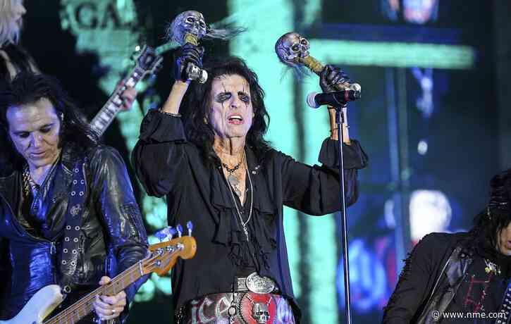 Alice Cooper thanks man who found his lost credit card with signed copy of his latest album