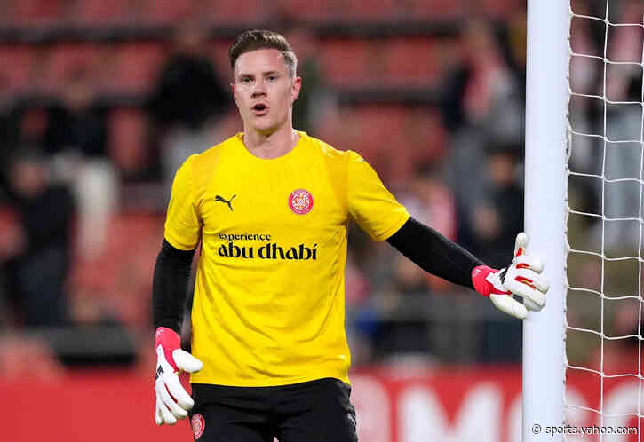 Barcelona veteran struggling to attract offers as Ajax deal falls through