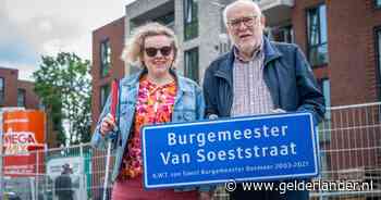 Evelien (41) gaat wonen in straat vernoemd naar haar vader (74): ‘Een beetje gek’