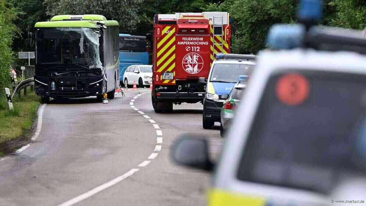 Nach tödlichem Busdrama in Oberbayern: Betroffene verarbeiten gemeinsam das Unfassbare