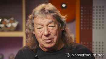Ex-IRON MAIDEN Guitarist DENNIS STRATTON On Whether He Will Attend ROCK HALL Induction: 'The Decision Lies With The Band And With The Management'