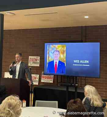 Wes Allen campaigns in Vestavia days before Tuesday's primmary runoff election