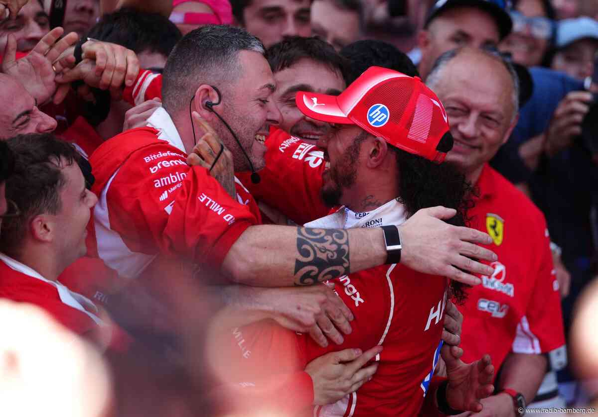 «Gibt nichts Besseres»: Erster Ferrari-Triumph für Hamilton