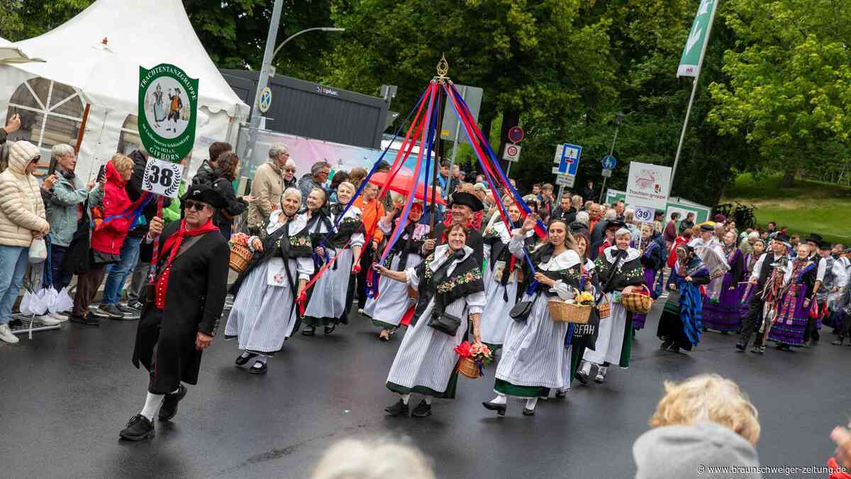 Fröhlich, bunt, voller Leben: Braunschweig feiert den Tag der Niedersachsen